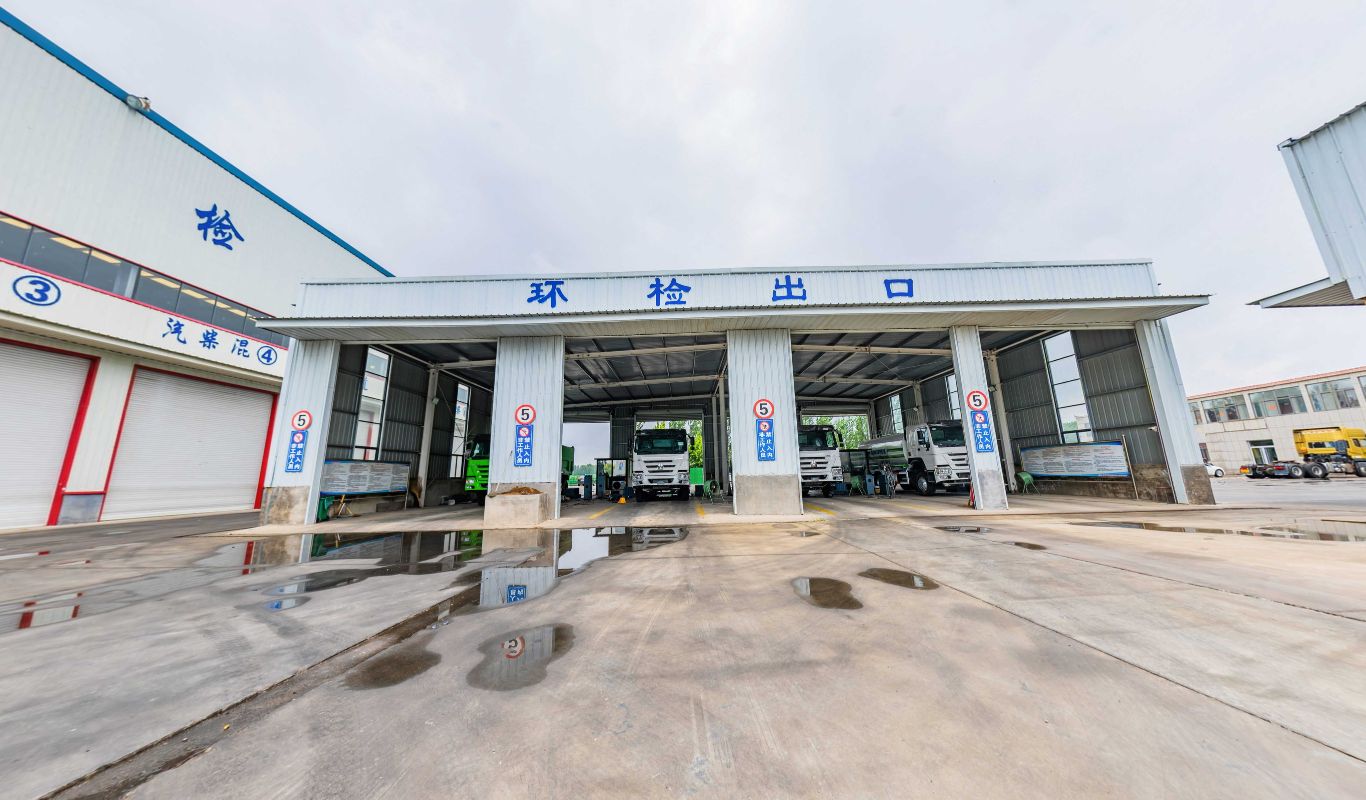 Vehicle inspection lanes with HOWO trucks inside