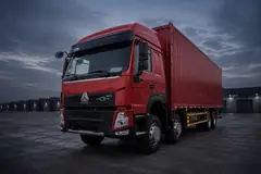 HOWO 8x4 ACE cab box truck — illustrative studio image